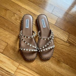 Steve Madden Sandals Size 8
